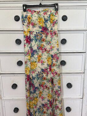 Reverse Strapless Floral Slit Dress Small